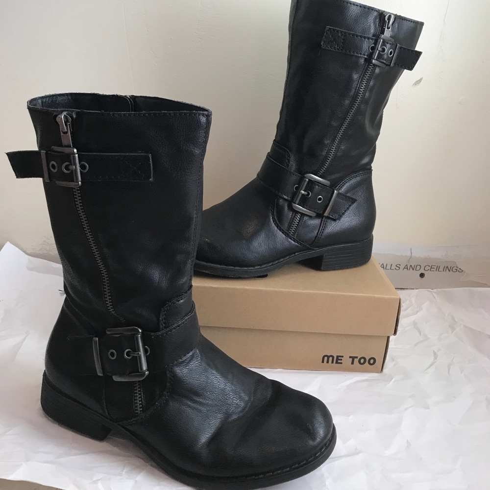 Black boots